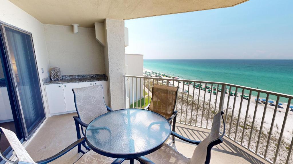Inlet Reef 605- by Holiday Isle Properties, Destin