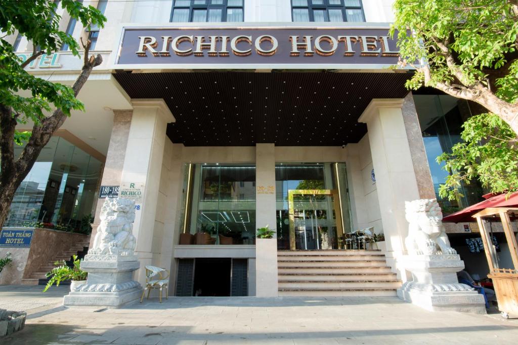 Richico Apartment and Hotel
