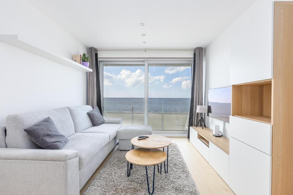 studio met frontaal zeezicht, Middelkerke