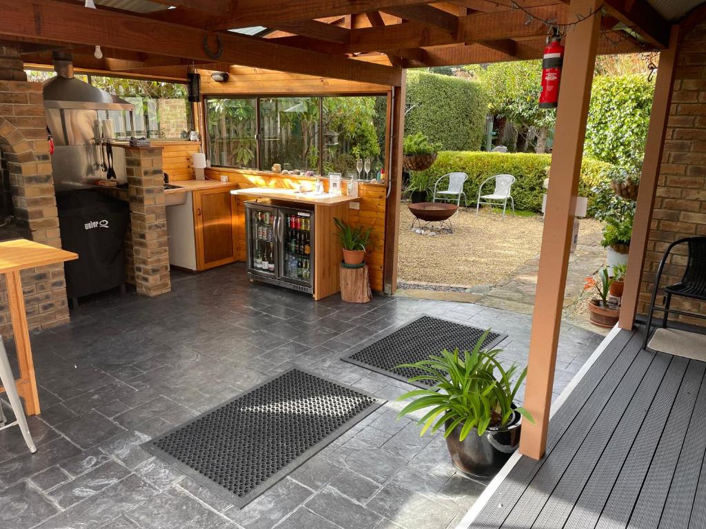 エイビス バイ ザ ベイ (Abs by the Bay)