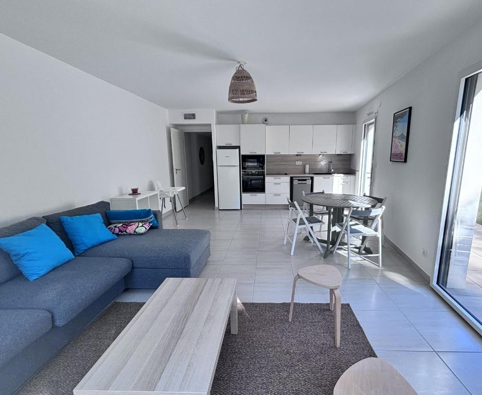 Superbe T3 avec jardin, résidence avec piscine et accés plages - 3