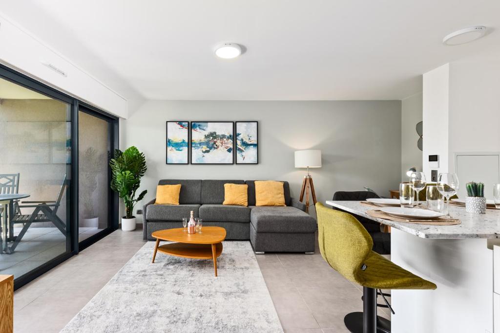 Luxueux appartement - Parking privé - Piscine - CC - 2