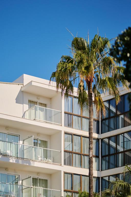 Alua Boccaccio — Hotel building in Alcudia, Balearic Islands
