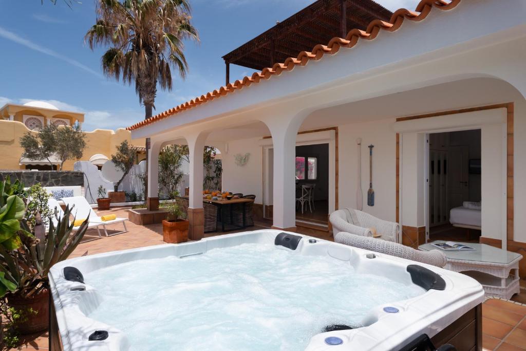 OBSIDIAN Villa Estrella del Mar - 1