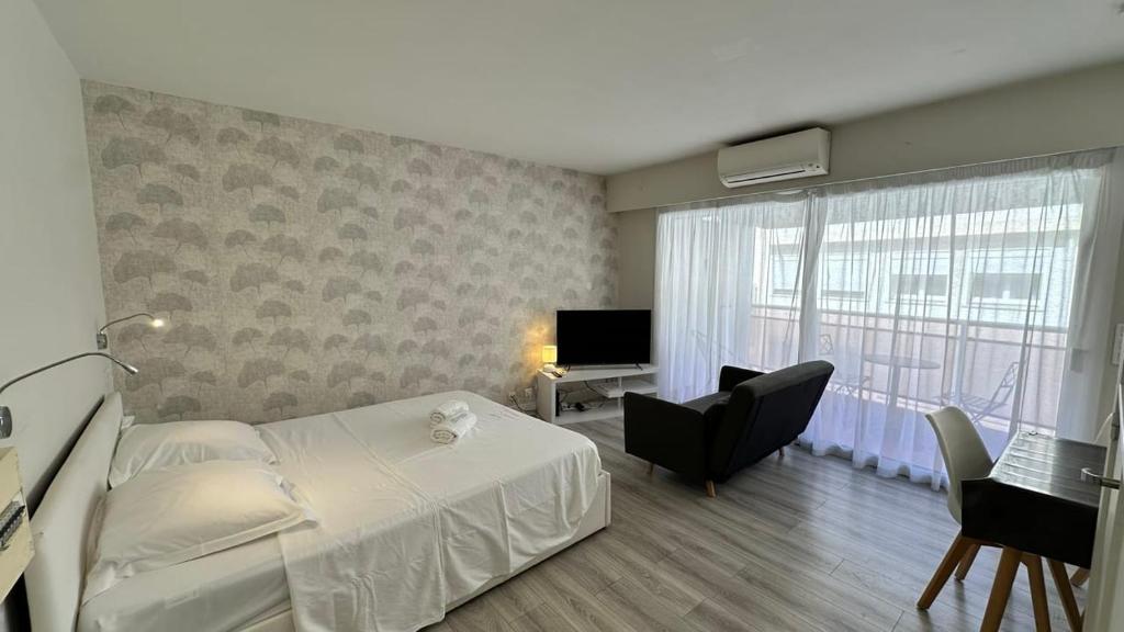 B057-Beau studio Carré D'Or & Proche de la Mer Cannes, Cannes