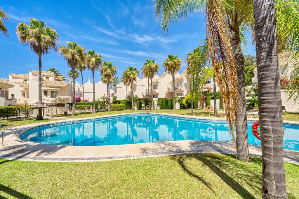 1107 Marbella Beach Front House - 4