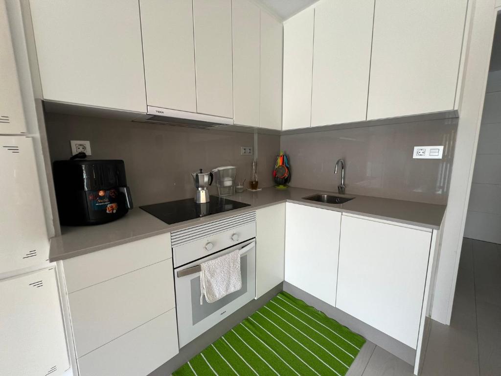 Luxury and new apartment with pool - 4