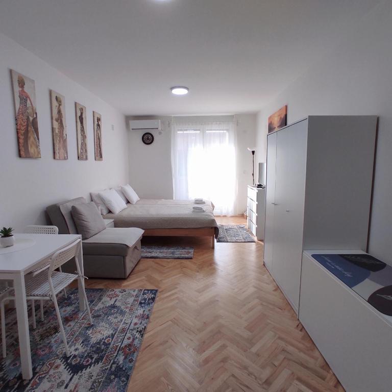 Studio apartman Ljiljana - 1