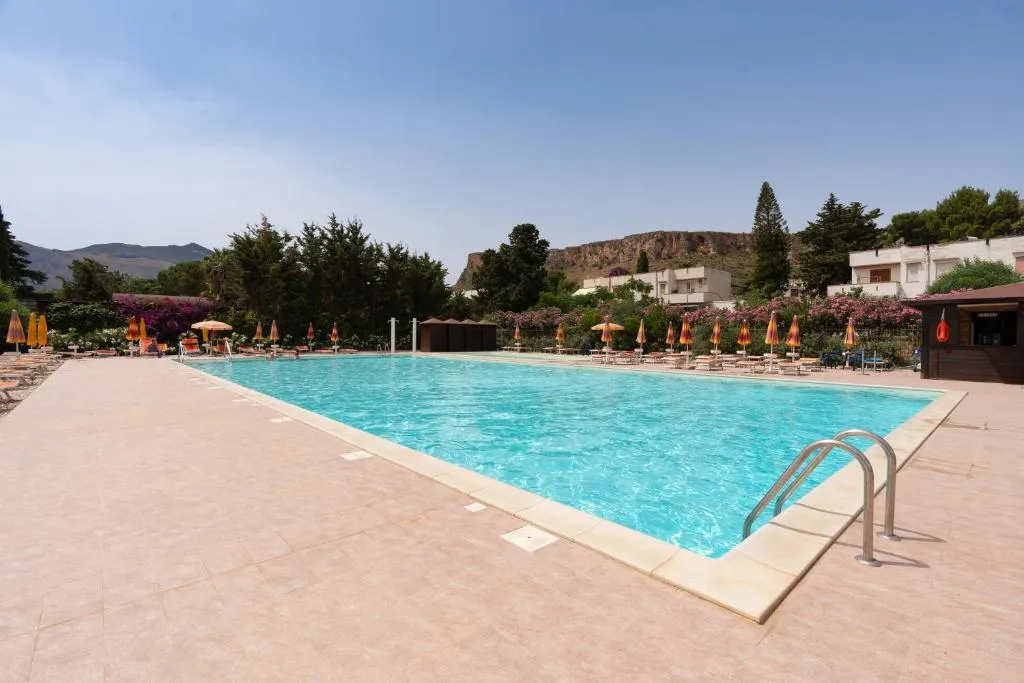 Villa Margi, מלון בסקופלו