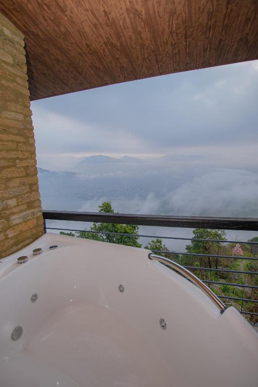 Hot tub