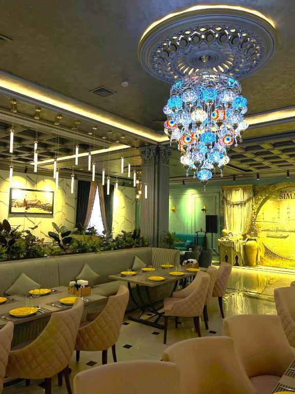 Restaurant, Simma Hotel Spa & Waterpark in Tashkent