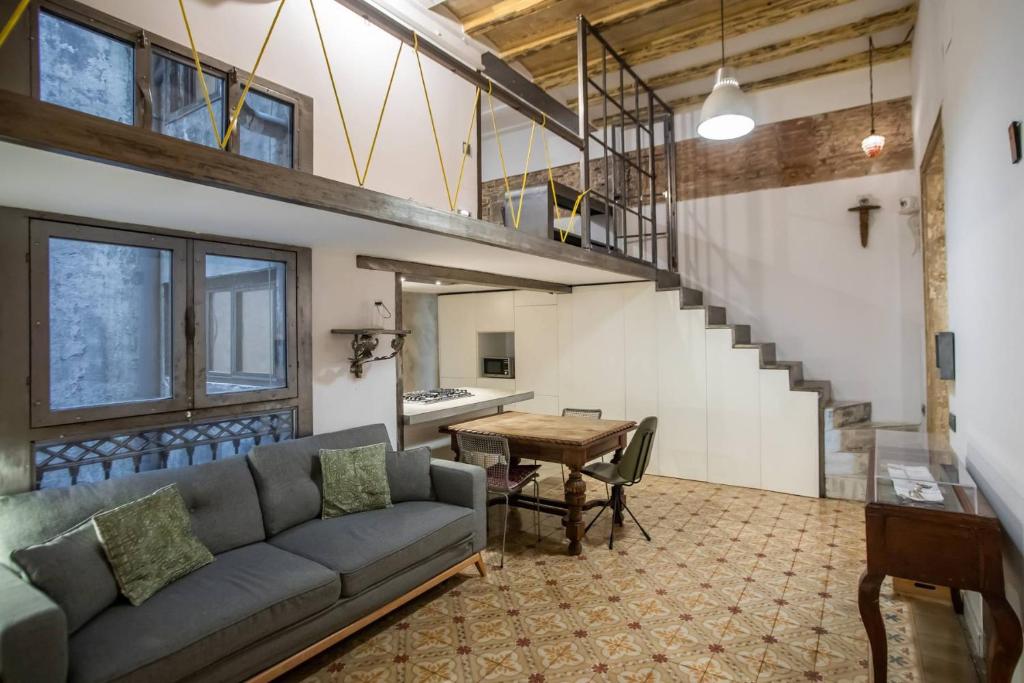 P2amp1057 - Magnific 3BR apartment in the ghotic, Barcelona