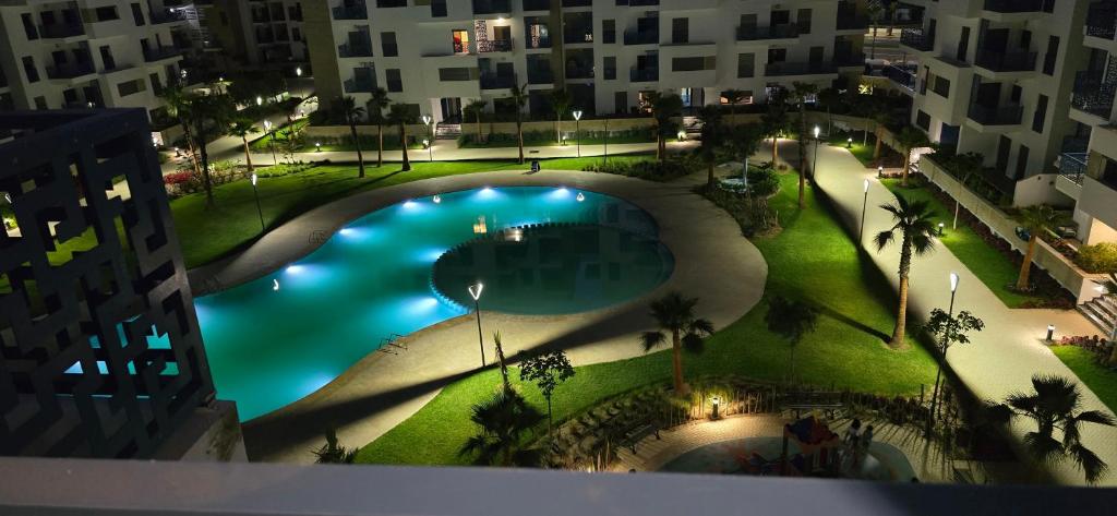 Super appartement vue sur piscine et la plage, Martil