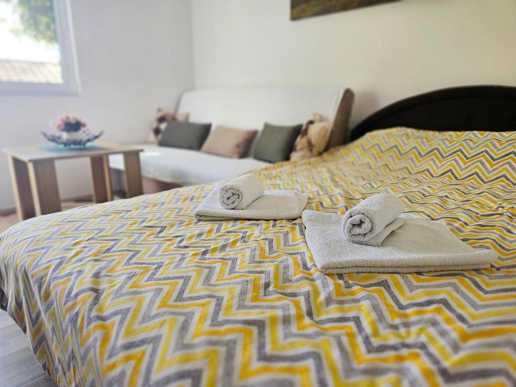 City Center Apartment-Old Town Terrace retreat - 3