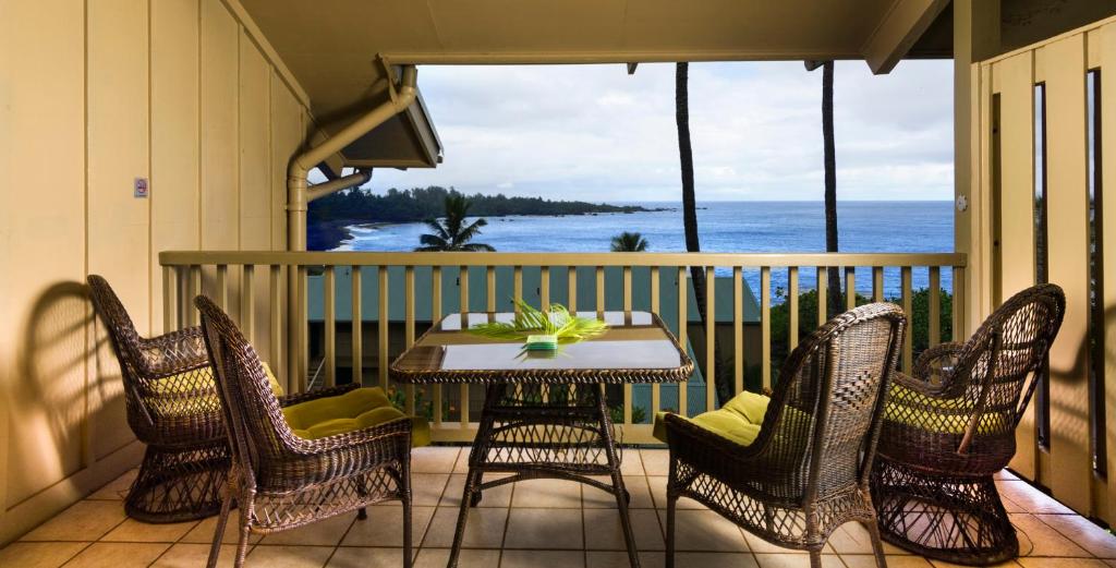 Hana Kai Maui - #205 Mokuhano, upper floor studio, Hana