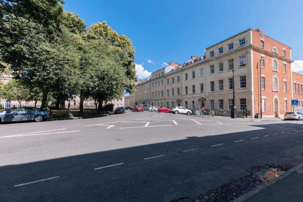 Modern & Central 2BD Flat - Broadmead, Bristol