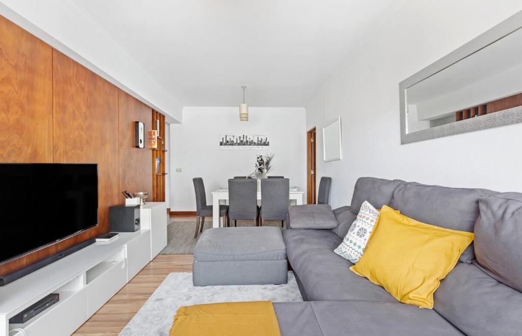 Spacious 3 Bedroom Apartment in Lisbon, Lisbonne