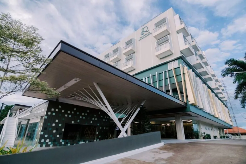 Roy's Hotel and Convention Center, Hotel in Bacolod City