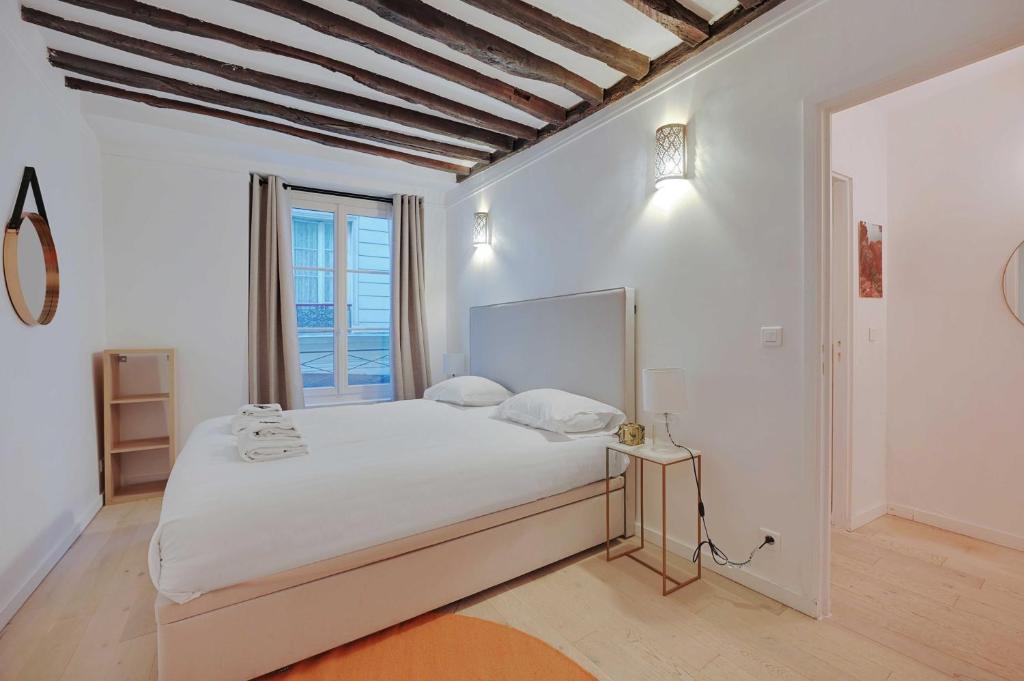 Chic apartment - 2BR-6P - Center of Paris - 5