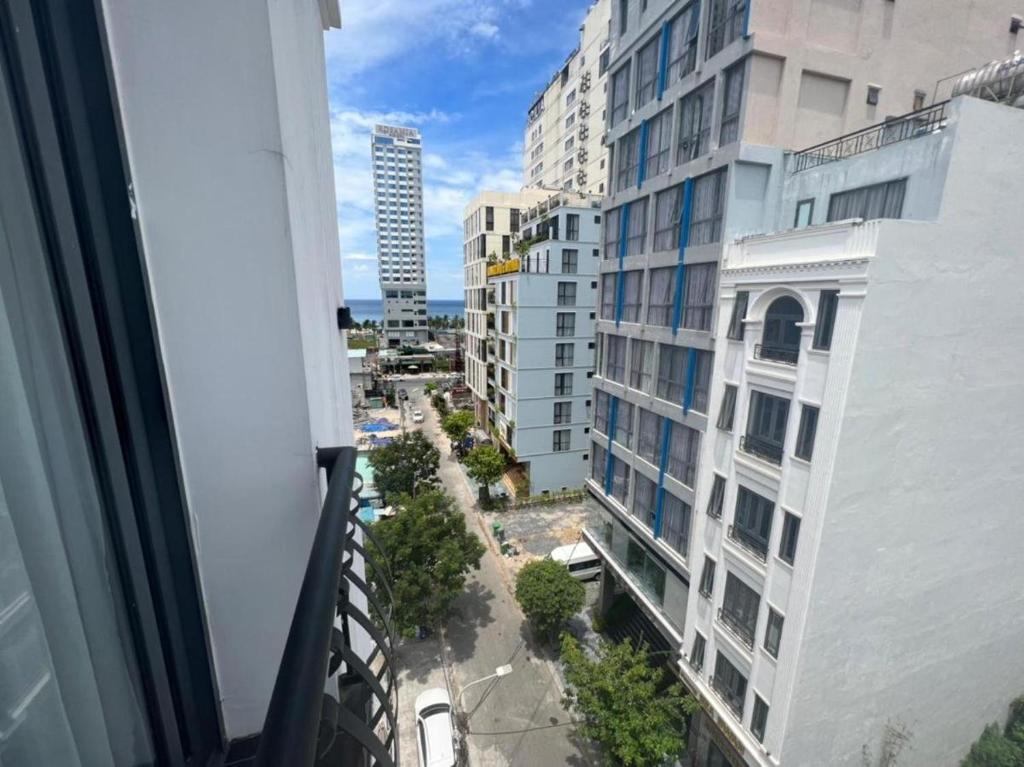 Cantona An Thuong Hotel