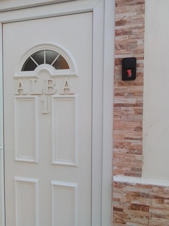 Casa Alba 1 - 1