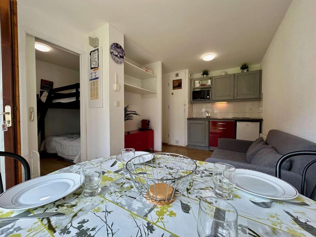 Appartement 4 pers. avec terrasse proche télésiège - SuperDevoluy - FR-1-525-289 - 2
