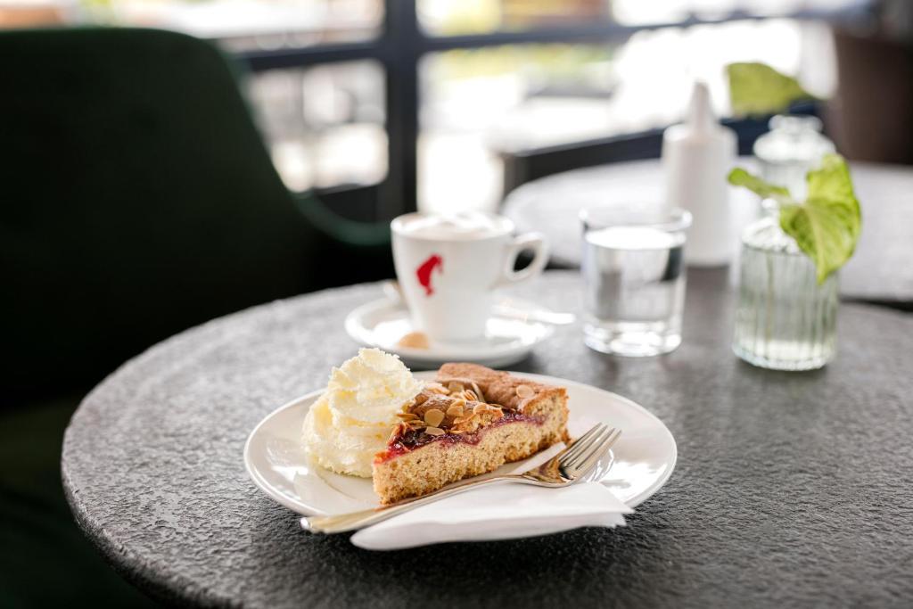 طعام و مشروبات