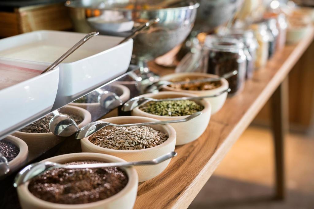 طعام و مشروبات