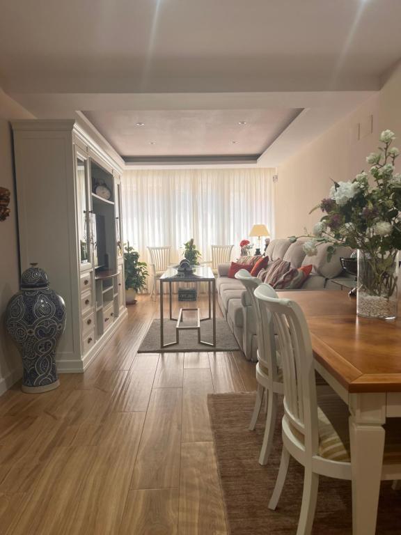 Apartamento Orilla de Triana - 4