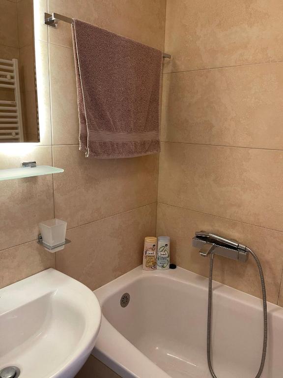 Mirra City Center Apartment - 4