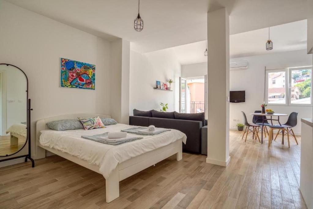 Magi-Family Rooftop Apartment Budva - 3