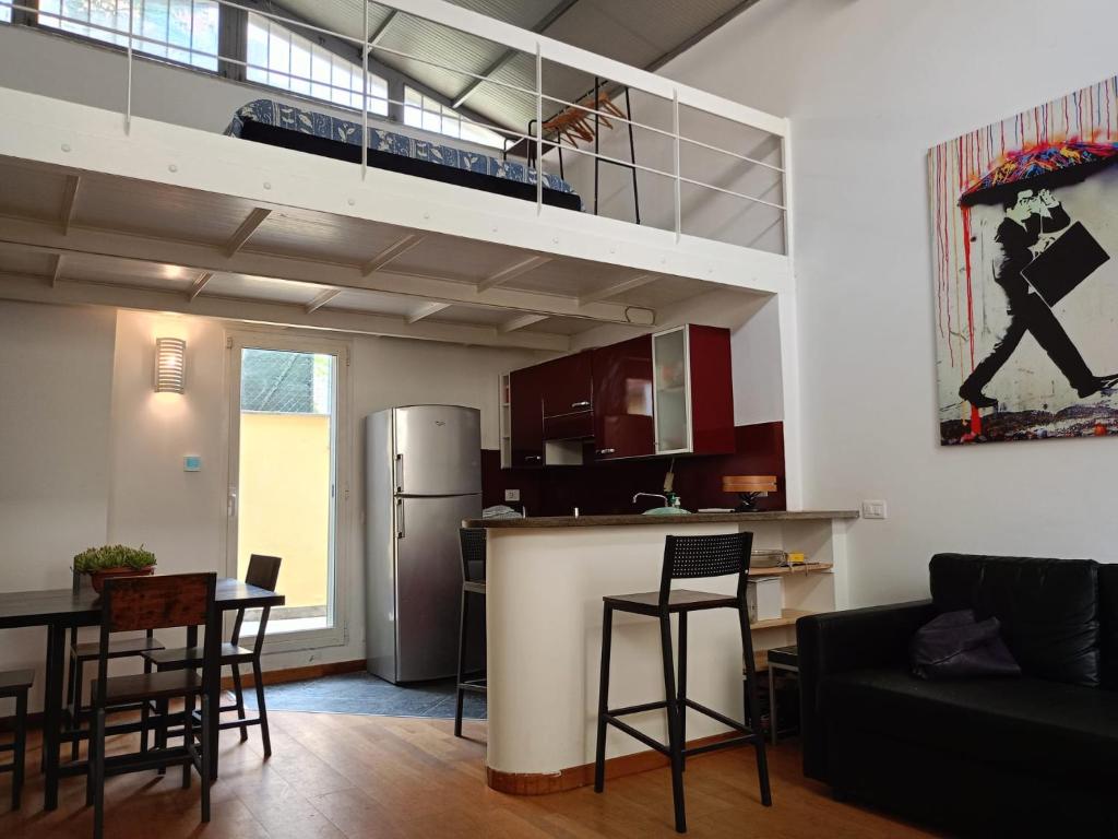 DELIGHTFUL LOFT IN PlGNETO, Roma