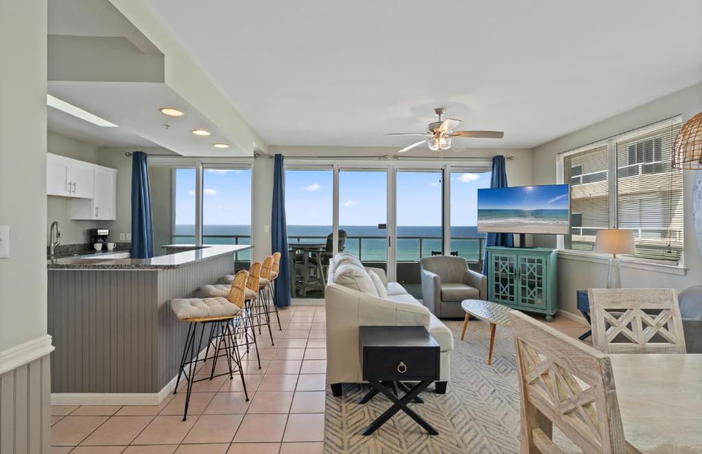 Silver Beach Unit 706, Orange Beach