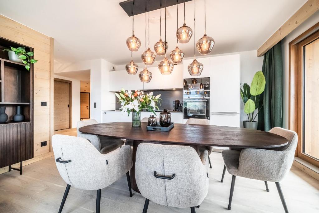 Apartment Tineo Alpe D'Huez - by EMERALD STAY - 3