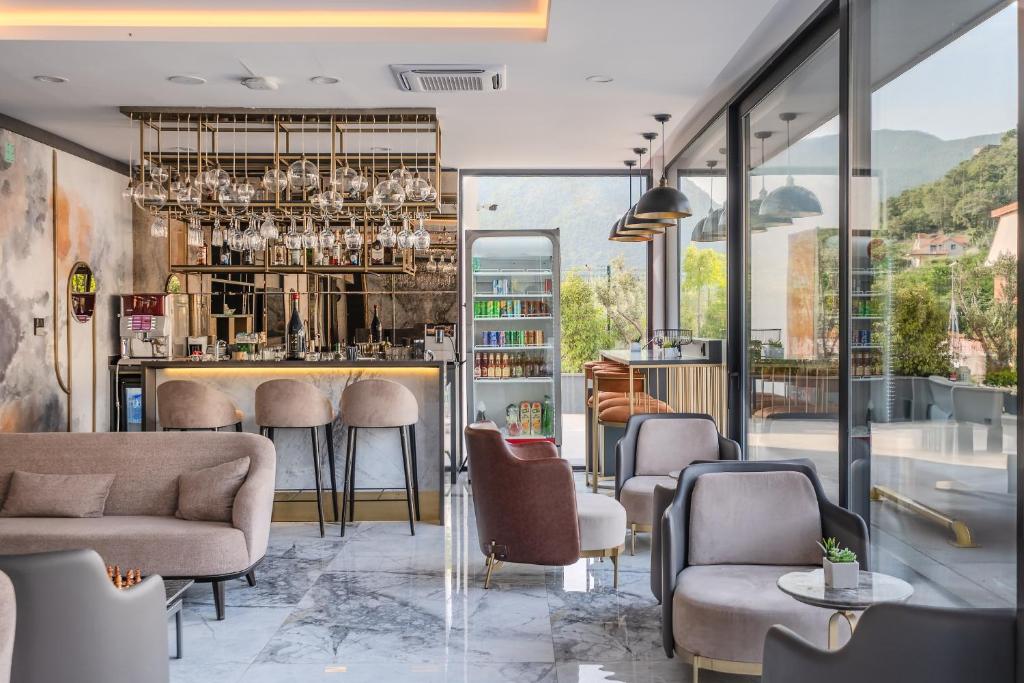 Montenegro Lodge - 5