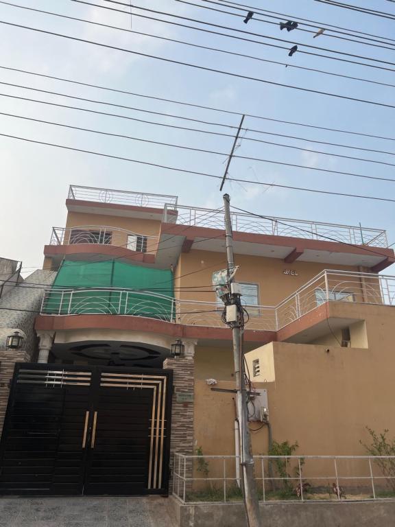 Rental Repose, Rávalpindí