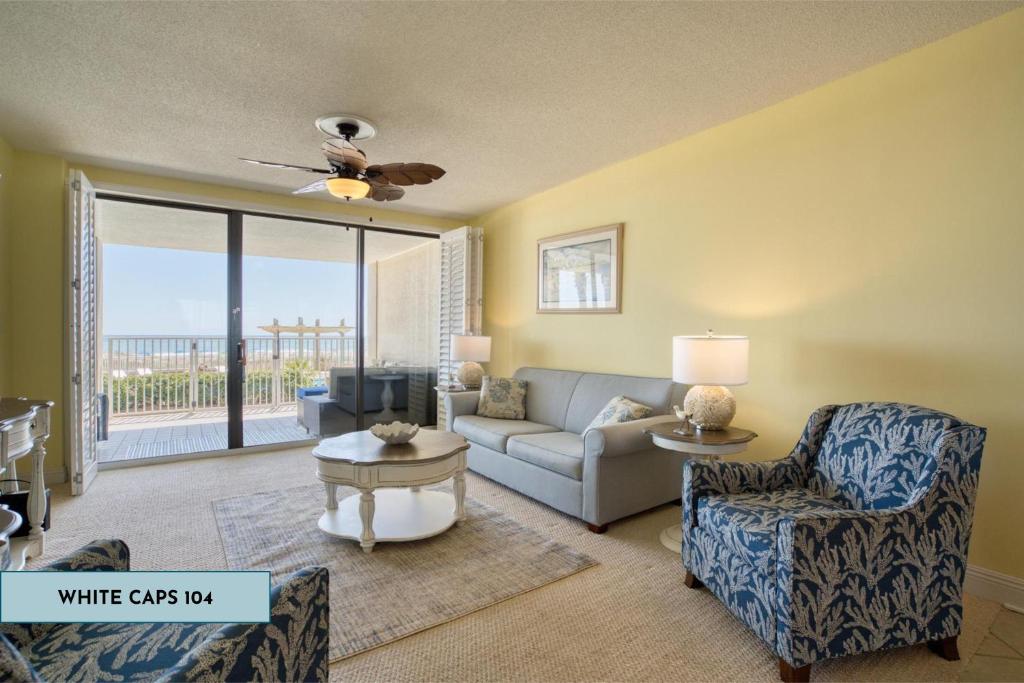 White Caps 104 by Liquid Life, Orange Beach