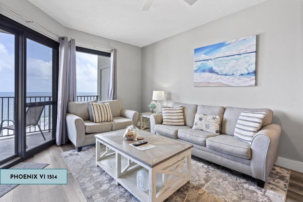 Phoenix VI 1514 by Liquid Life, Orange Beach