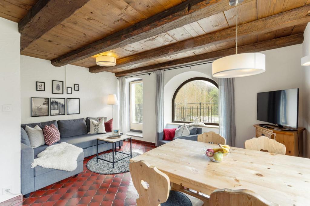 Chesa-strimer - Terrassa, La Punt-Chamues-ch