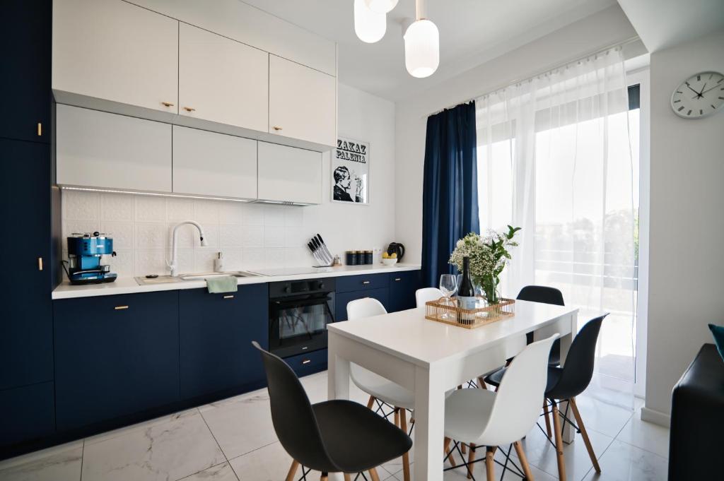 Pankrac 2 by Housine, Zator