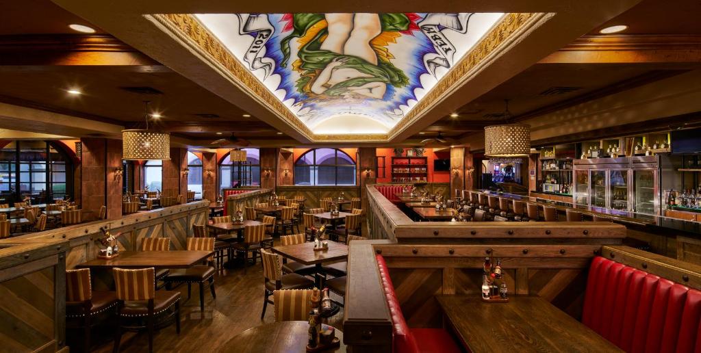 Restaurant, Harrah’s Laughlin - A Caesars Rewards Destination in Laughlin (NV)