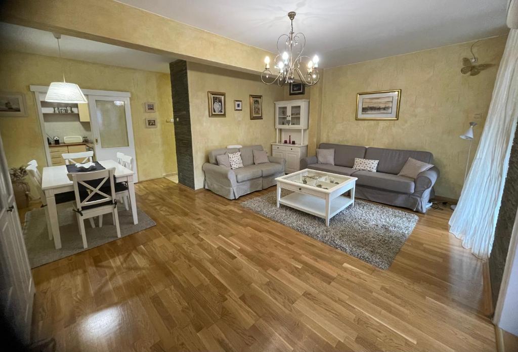Apartment Center Bubi - 1