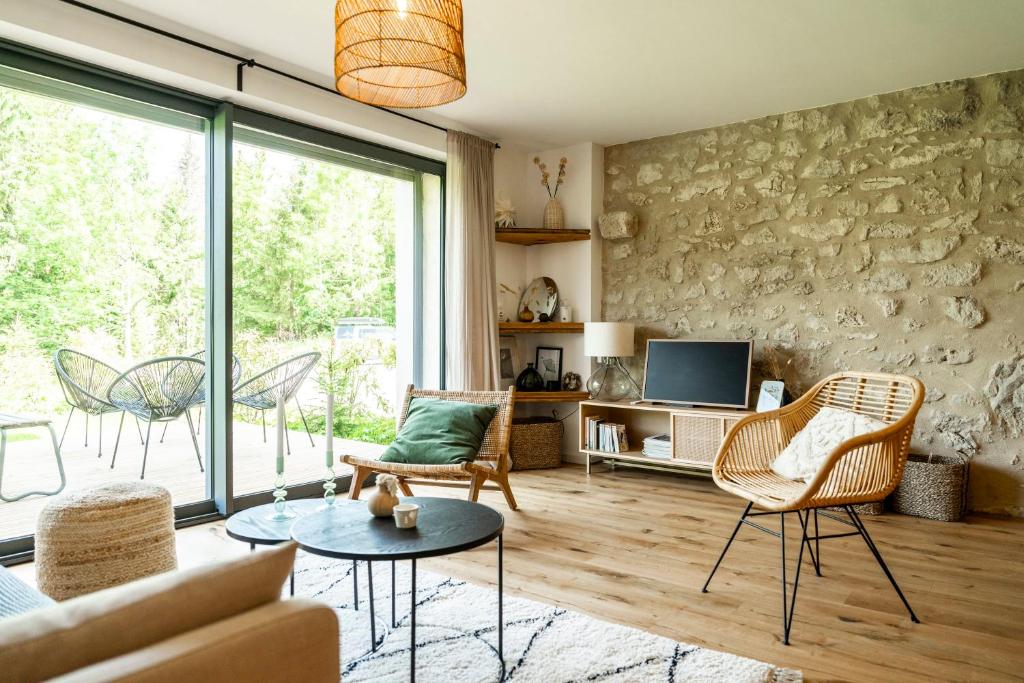 Gite de charme dans ancienne ferme en pierre, Prémanon