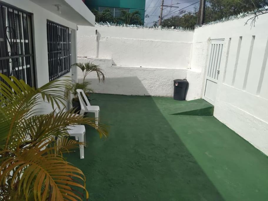 Cozy House with Pool and AC Casa Armando - 4