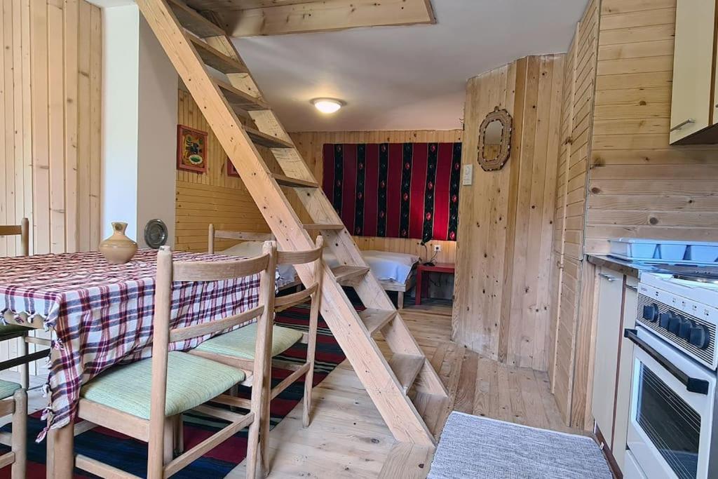 Woodhouse Studio - 4