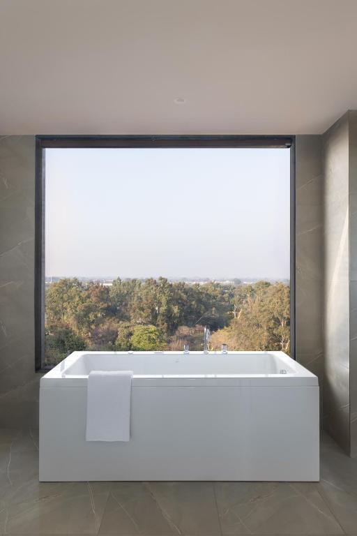 Bathroom, Mercure Chandigarh Tribune Chowk in Chandigarh