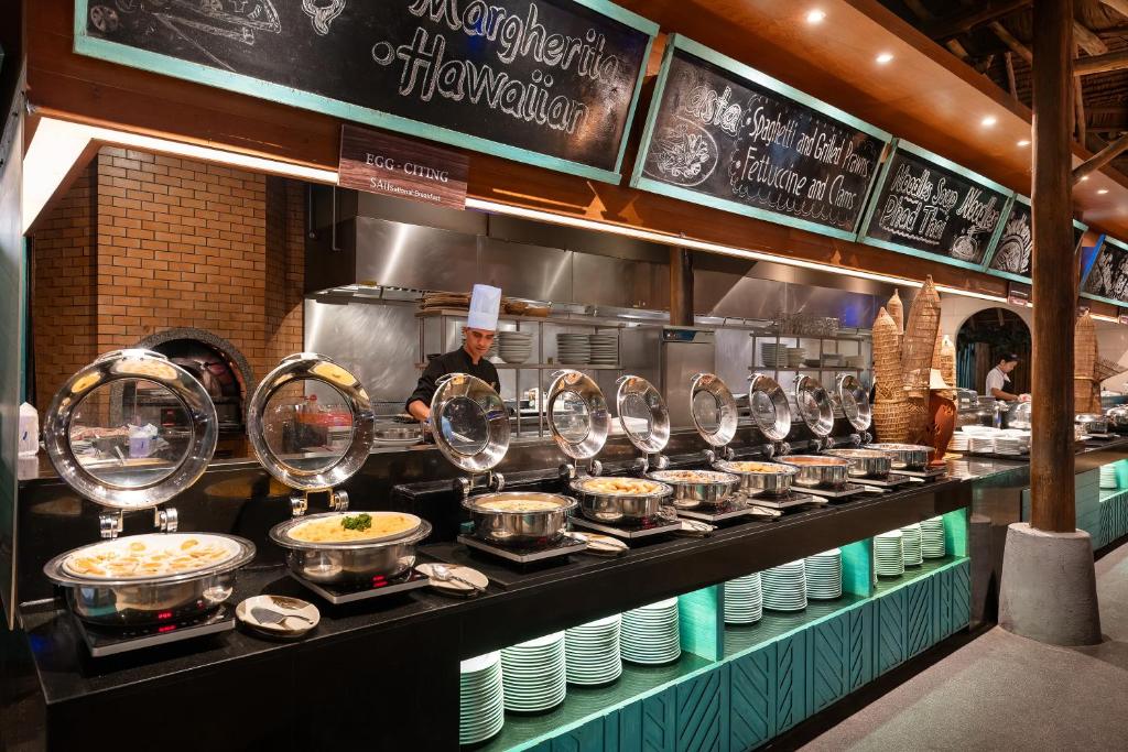 Еда и напитки