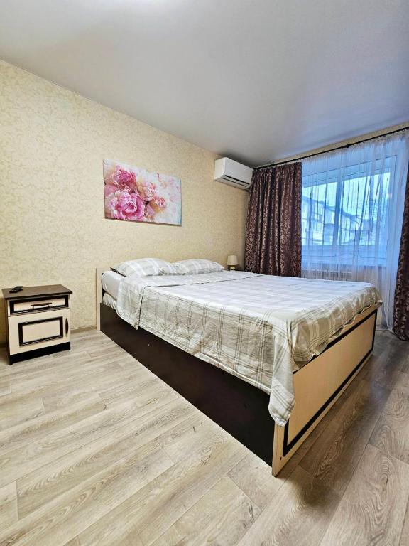 Аккуратная , чистая квартира на Пр Гагарина 169, Dněpropetrovsk