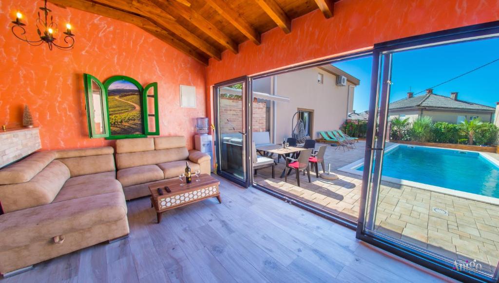 Villa Mira - with private pool - 3