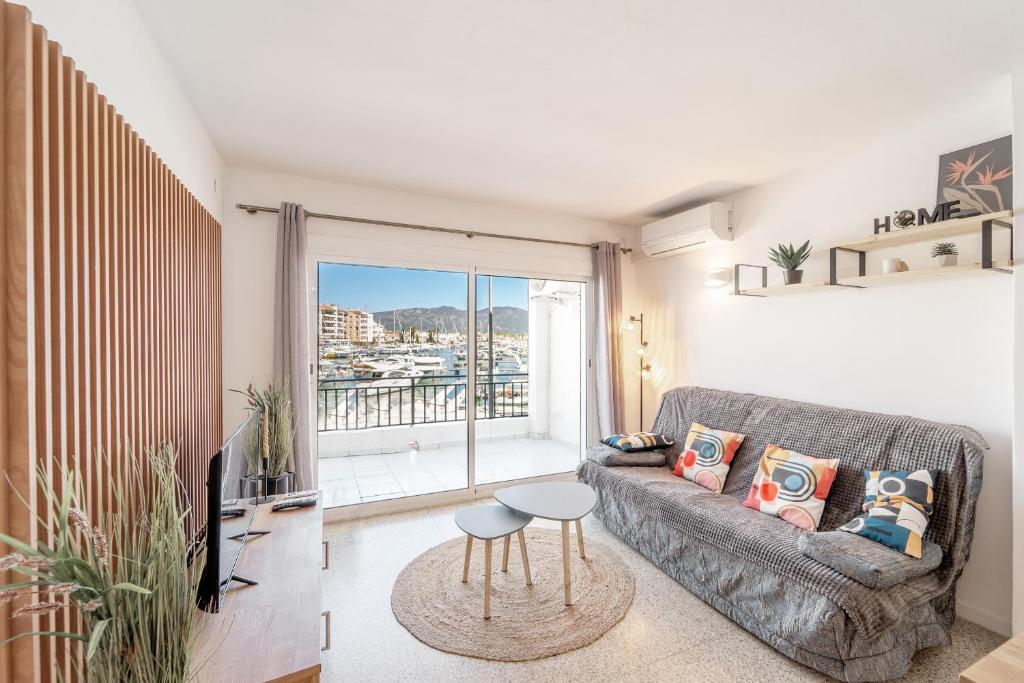 WELCS APARTAMENTO 100 EMP con vistas al canal - 1